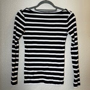 GAP Black and White Striped Long Sleeve Tee